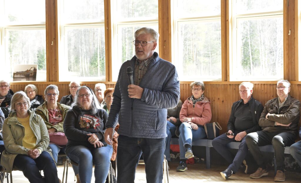 Patokapinen muistelutilaisuus, Jouko Perälä