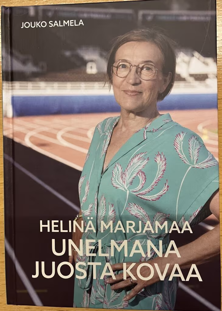 Kirjan nimeksi tuli Unelmana juosta kovaa. Työversion nopein nainen hylättiin siksi, ettei Helinä Suomen ennätysaika ole jo historiaa kirjan julkaisuhetkellä.