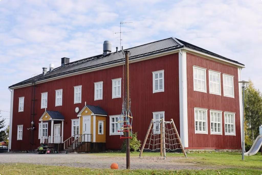 Särkikylän koulun puolesta tehty adressi ei vakuuttanut sivistys- ja hyvinvointilautakuntaa. Arkistokuva.