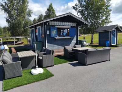 Kalasataman kioskille ovat löytäneet reissaajat ympäri Eurooppaa ja Amerikastakin.