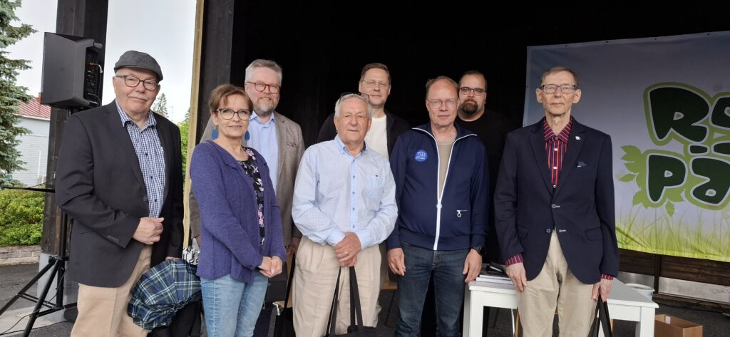 PanelistitRyhmäkuva