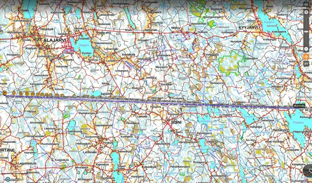 Reijo Salmela piirsi karttaan, kuinka leveyspiiri lävistää Järviseudun alueen.