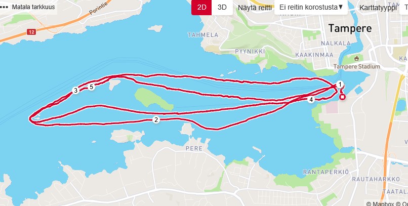 Kuvassa näkyy tuulen vaikutus.