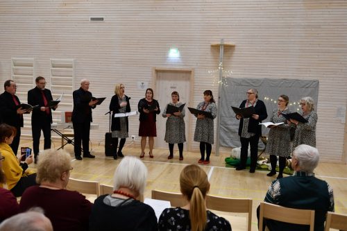 Capriccio Ensemble esiintyi Luoma-ahon kylätalolla 15. joulukuuta.
