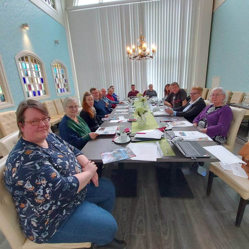 Järvilakeuden kansalaisopiston kannatusyhdistys kokousti Alahärmässä. Kuva: Leea Keto.