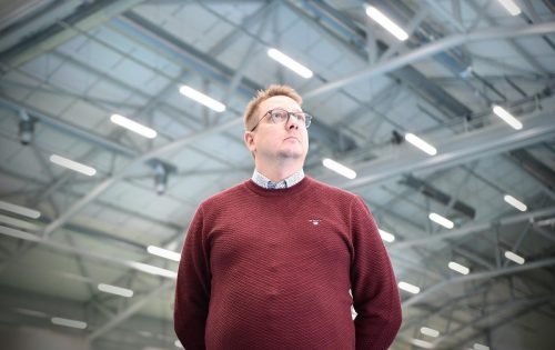 Juha-Matti Näykki johtaa Lappajärven kunnan teknistä tointa. Tähtäimessä on asioiden kehittäminen ja eteenpäin vieminen niin, että kunnassa olisi hyvä asua ja yrittää tulevaisuudessakin. Kuva: Henri Ruuska