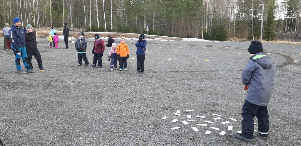 Kortesj perheseikkailu1.jpg