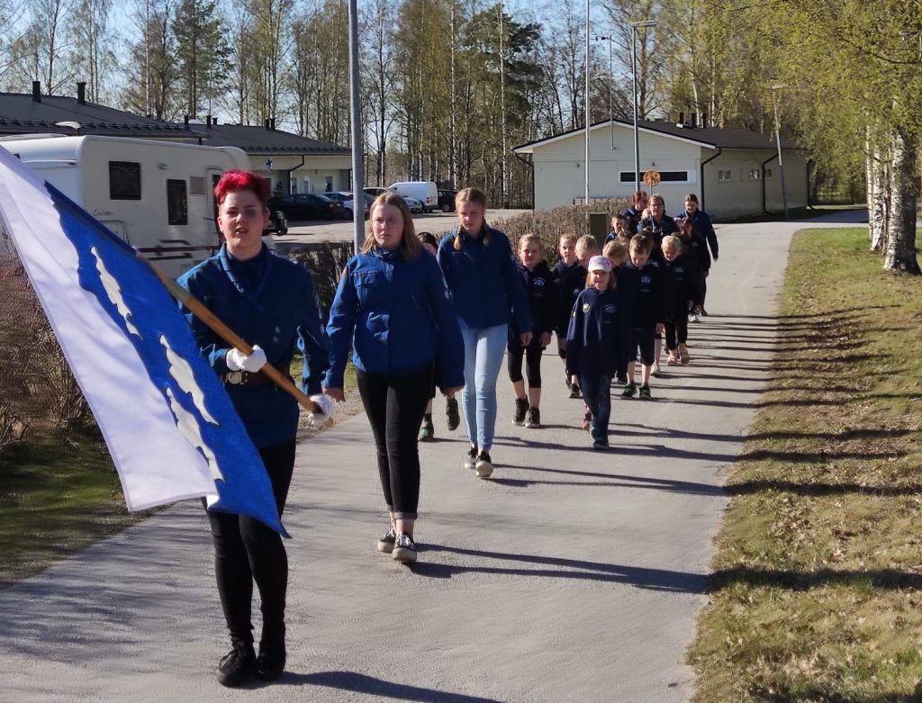 Evij partiolaisten lupauksenanto1.jpg