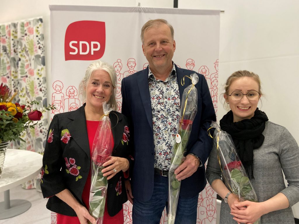 Piirinpuheenjohtajisto2022 23.jpg